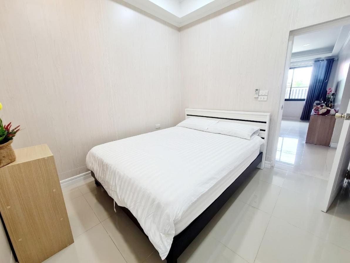 Baan Sasithorn Huahin Villa Bagian luar foto