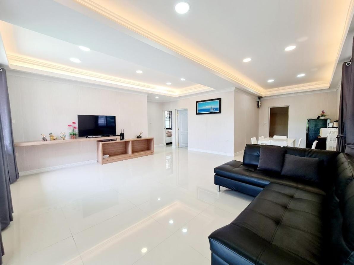 Baan Sasithorn Huahin Villa Bagian luar foto