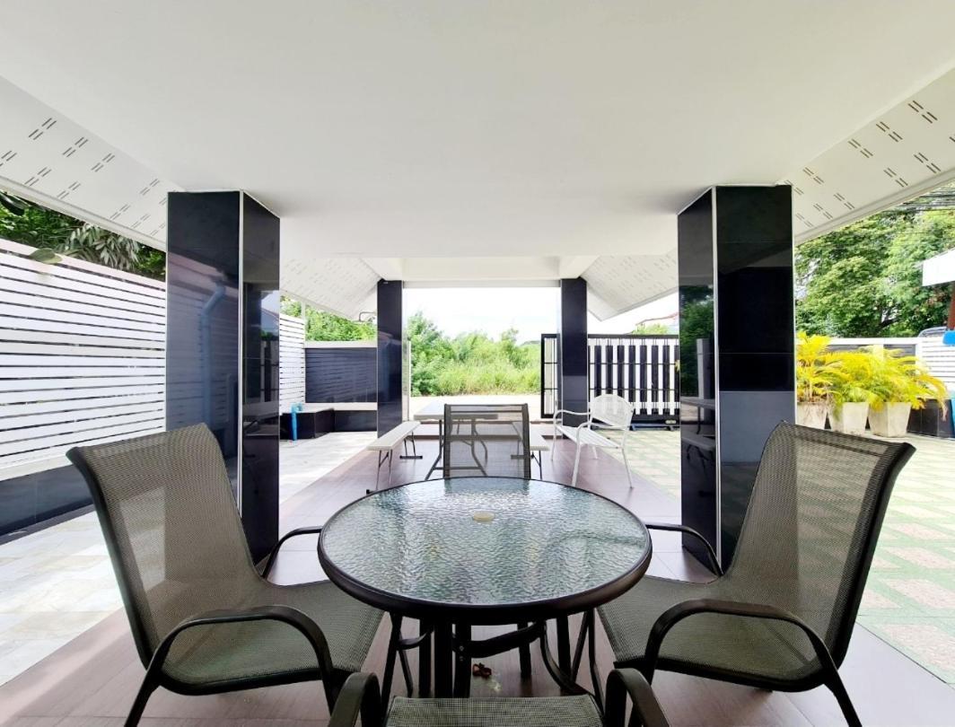 Baan Sasithorn Huahin Villa Bagian luar foto