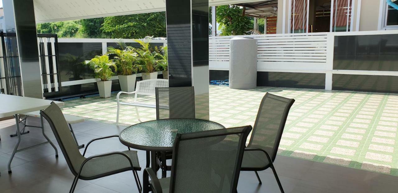 Baan Sasithorn Huahin Villa Bagian luar foto