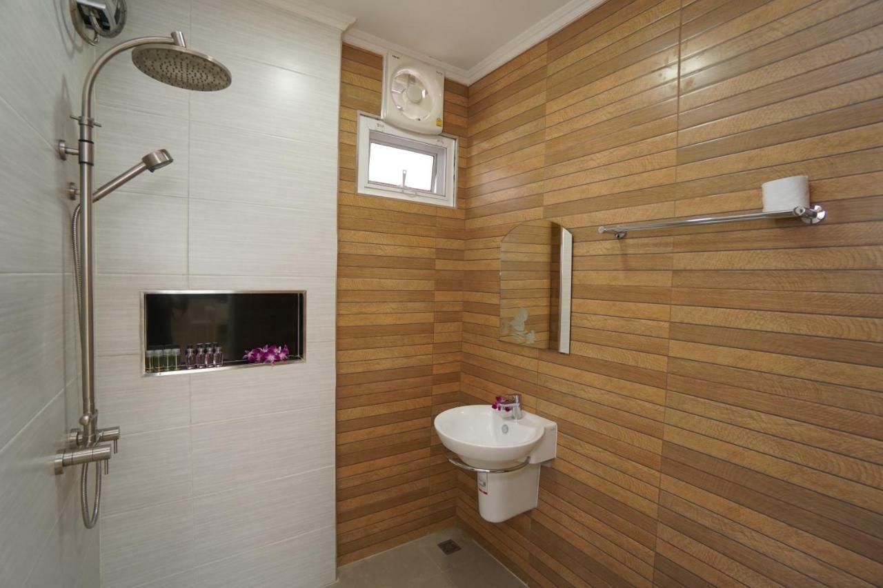 Baan Sasithorn Huahin Villa Bagian luar foto